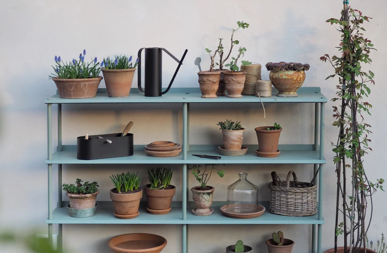 come arredare un balcone lungo e stretto