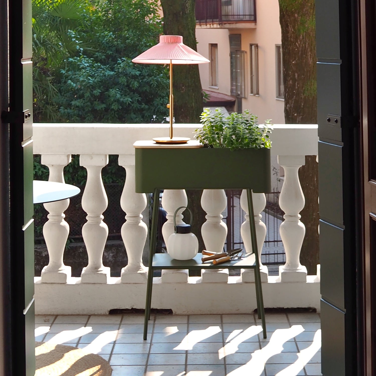 Come arredare un terrazzo in primavera